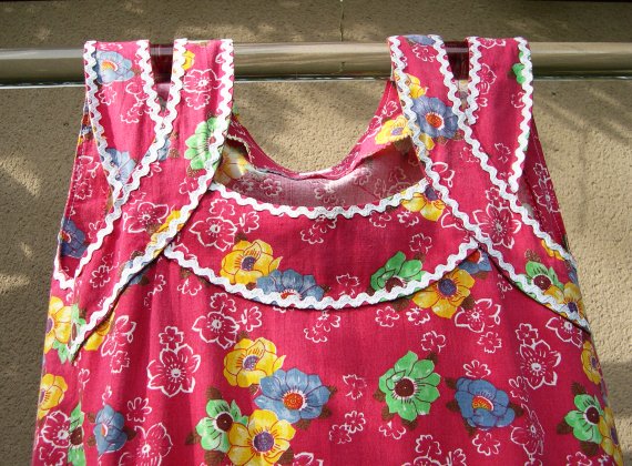 Robe sans manche tissu coton &agrave; fleur encolure