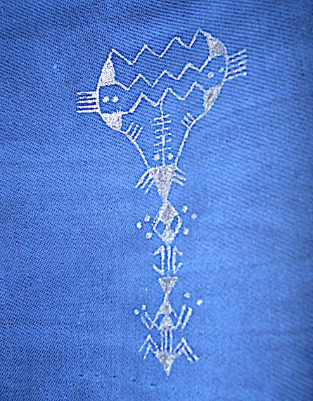 Gilet en coton bleu d&eacute;tail
